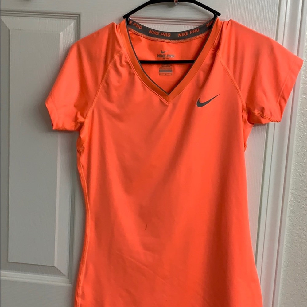 Nike Pro fitted